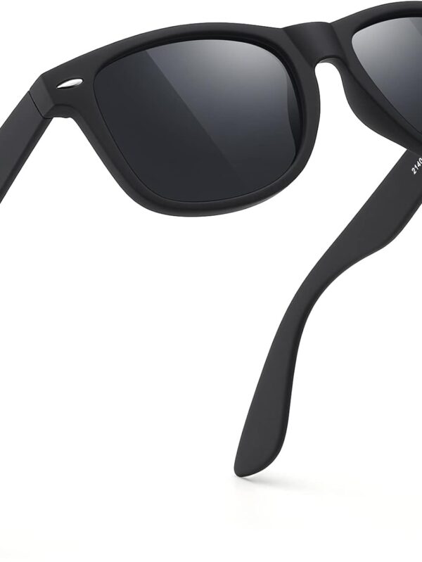 FEIDUSUN Sunglasses Men Polarized Sunglasses for Mens and Womens,Black Retro Sun Glasses Driving Fishing UV Protection